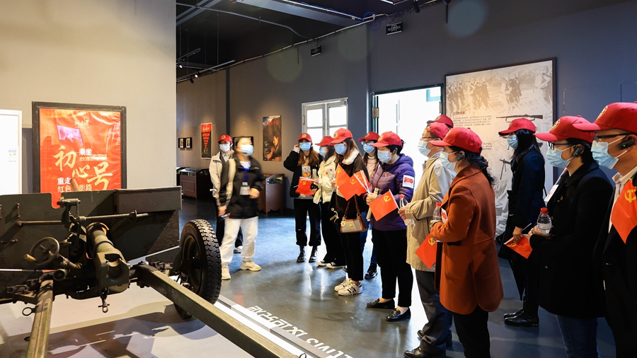 1638341376132890.jpg 211A0306.jpg