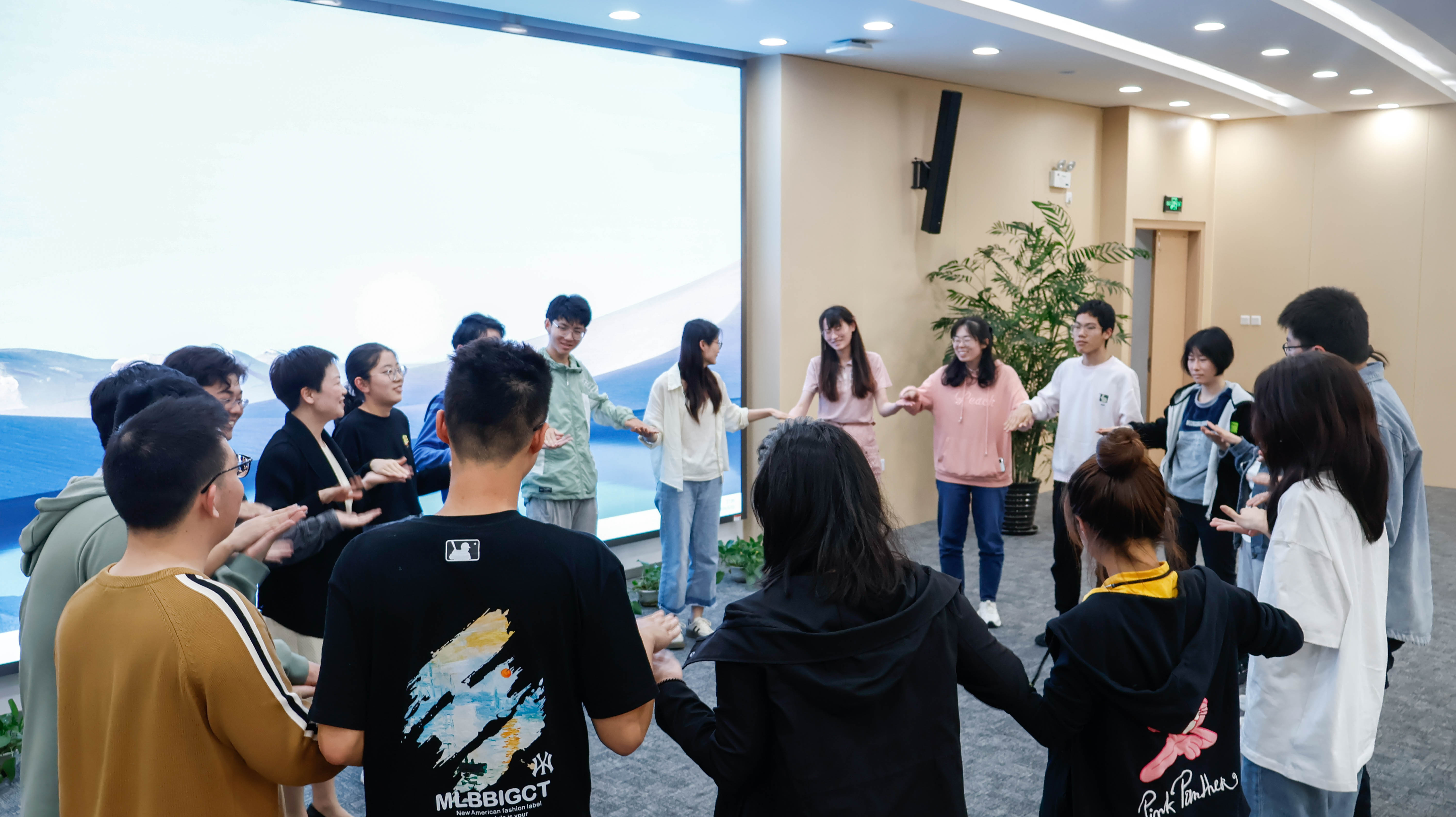 1715583018654430.png 图片 14.png