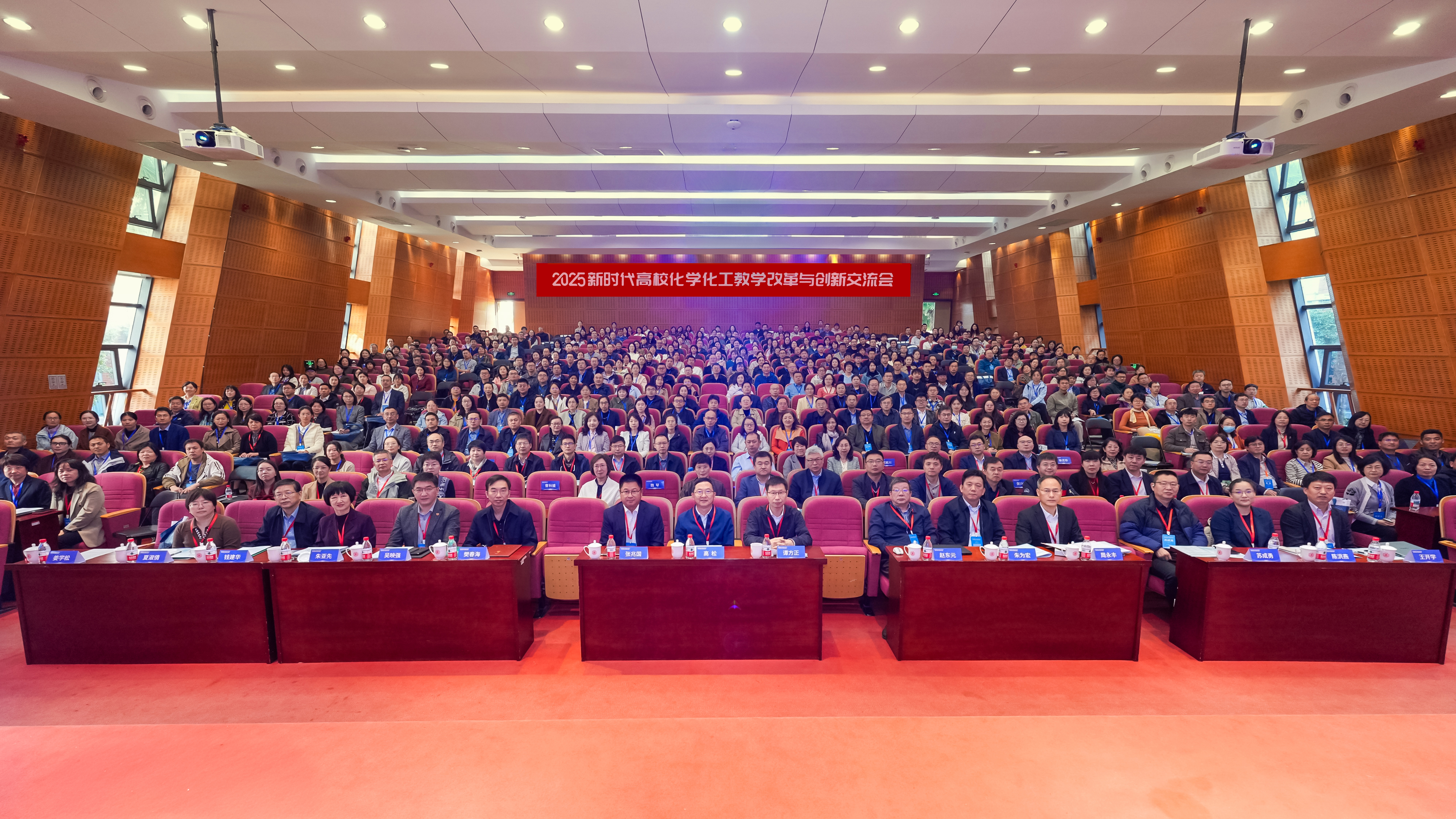 1763362343795694.jpg 微信图片_20251117145118_3_117.jpg