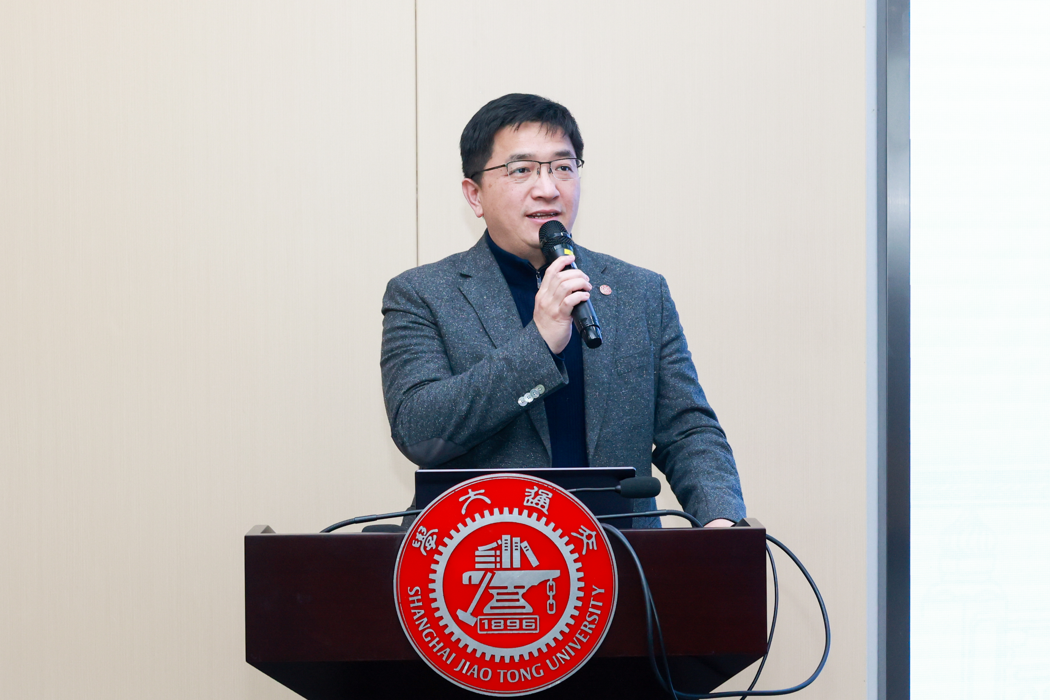 1773738680176360.jpg 211A2999.jpg